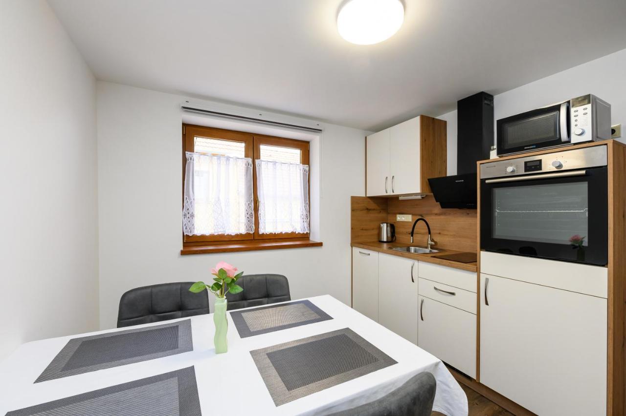 Apartmány Závětří Losina Esterno foto